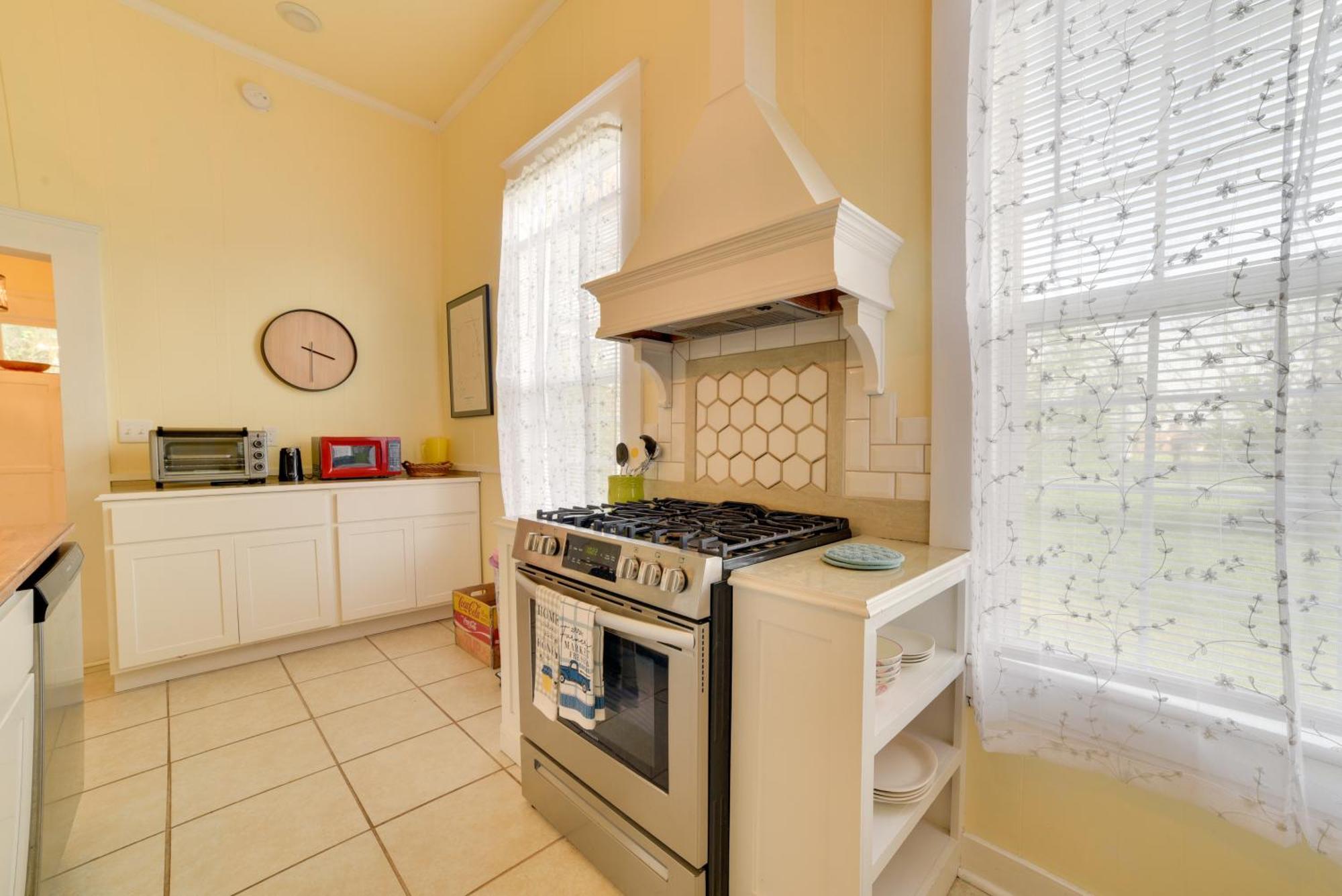 Cozy Thomasville Cottage - Walk To Downtown! エクステリア 写真